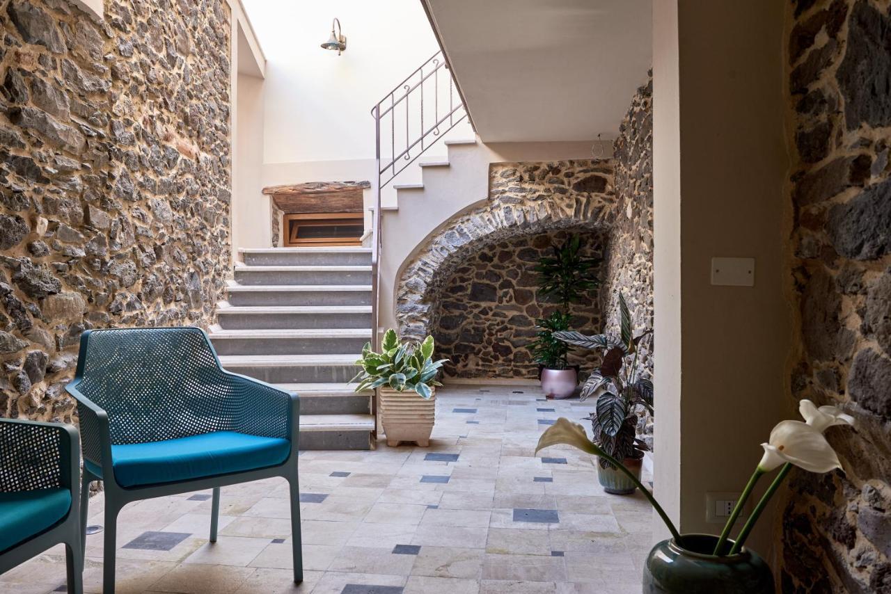 Casa Masuri, Nel Cuore Di Dorgali Bagian luar foto